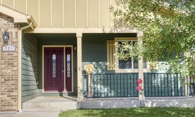 Gillette House | Charming & Cozy Gillette Home