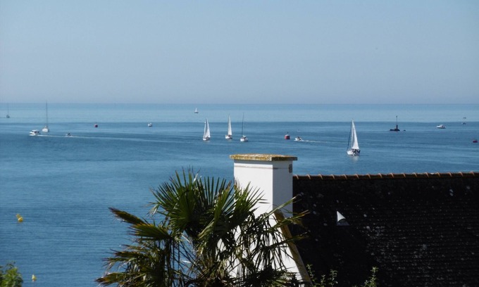 Benodet Apartment | Charming duplex apartment for 4 people in Bénodet, heated pool