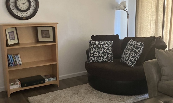 Central Davis House | Charming Duplex in Central Davis