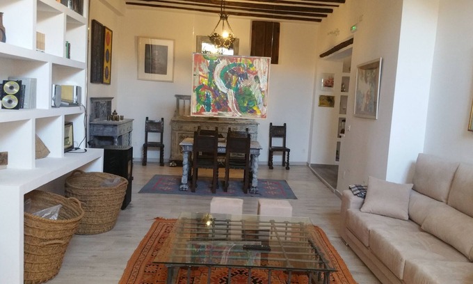 Moratalla Apartment | Charming dwelling on the top floor of an emblematic house in old town