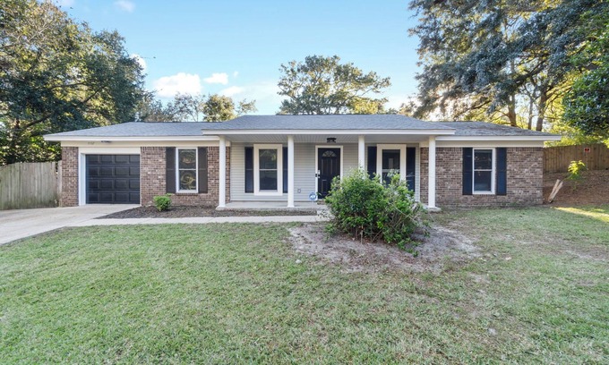 Northeast Pensacola House | Charming Family Friendly 3-bedroom House in Fabulous Pensacola