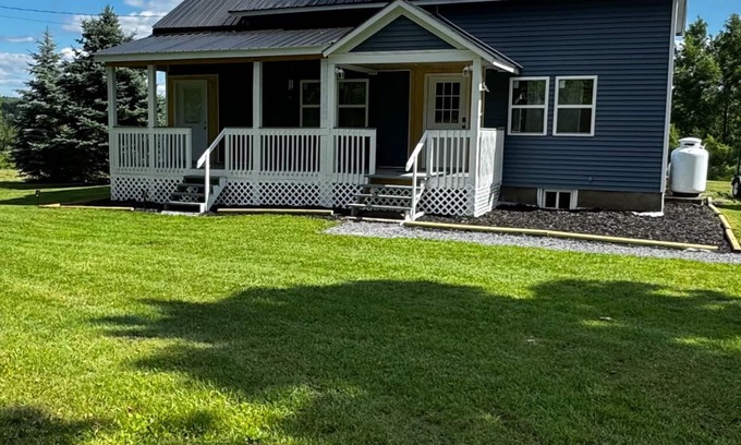 Hermon House | Charming Farmhouse Escape Near Canton, Russell, and Potsdam