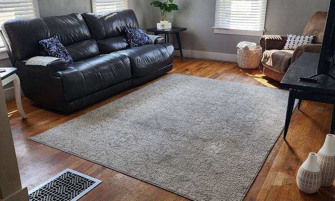 Geneseo Other | Charming farmhouse in town- Dog friendly