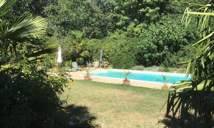 Les Granges-Gontardes House | Charming house and garden for 4 people