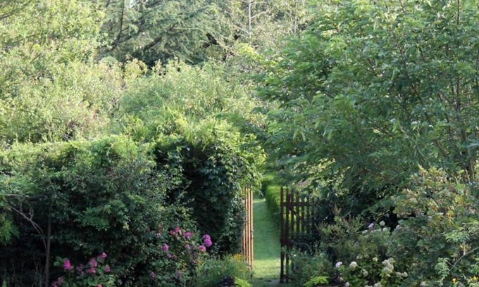 Saint-Germain-du-Bois Bed & Breakfast | Charming family manor house in the heart of Southern Burgundy