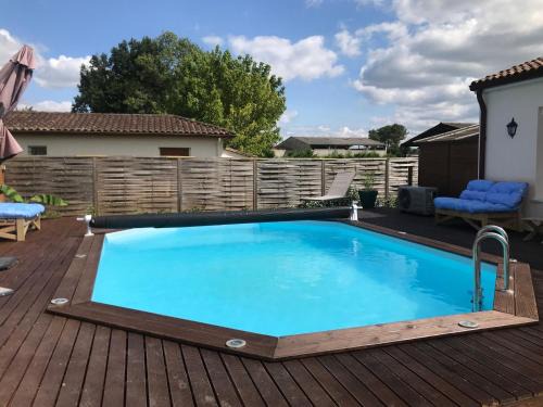 Saint-Medard-de-Guizieres Apartment | Charming Countryside Stay