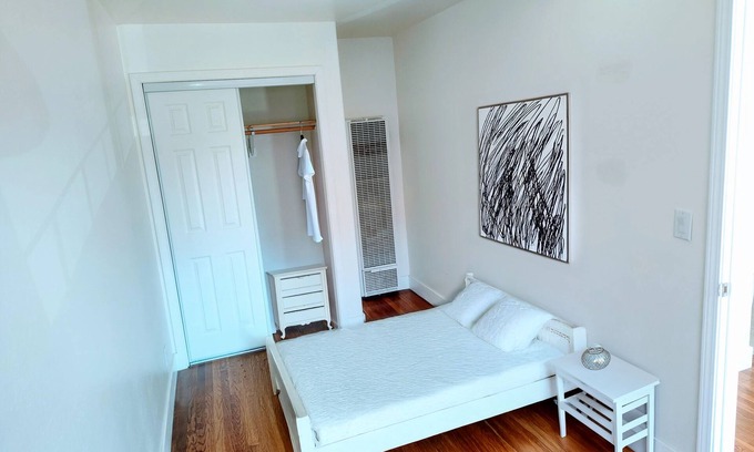 Berkeley Apartment | Charming furnished 2-bedroom apartment with WiFi, AC 4 min walk to UC Berkeley