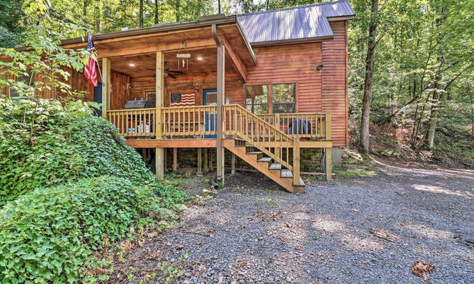 Higden Cabin | Charming Higden Cabin Near Greers Ferry Lake!