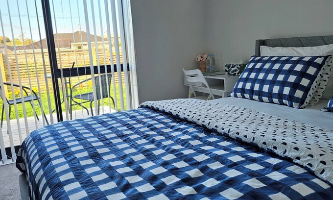 Hamilton House | Charming Hillcrest Hideaway in Hamilton – Room for Two, Near Uni & Gardens!