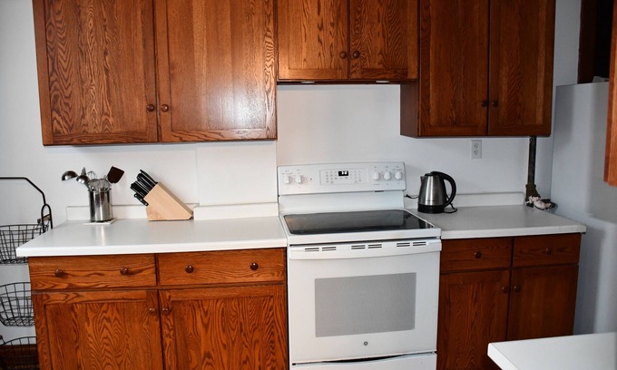 Negaunee Apartment | Charming historic apartment 2 blocks from Iron Ore Heritage Trail