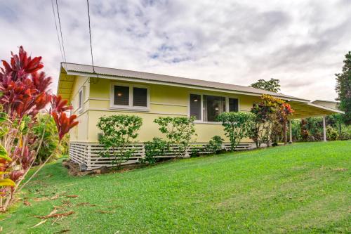 Hilo House | Charming Historic Hilo House Minutes to Beach!