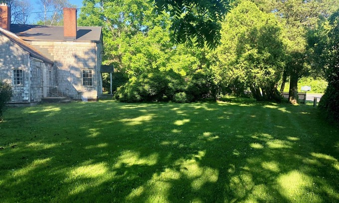Sagaponack House | Charming Historic Home in Sagaponack, Southampton – Walk to the Beach