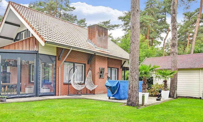 Langstraat House | Charming Holiday Home in Meijel with a Covered Terrace