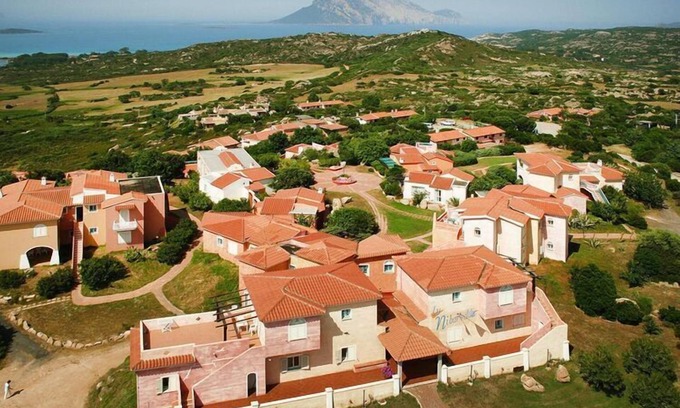 Monte Petrosu Apartment | Charming Holiday Home in Loiri, Sardinia