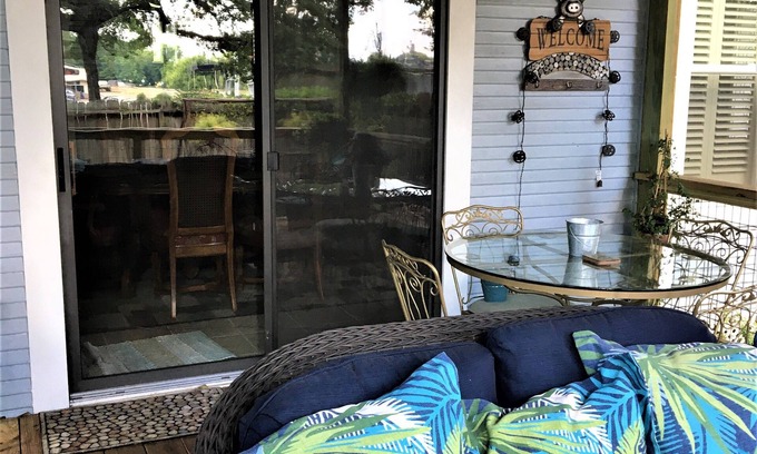 Nacogdoches House | Charming Home in Historical Nacogdoches!