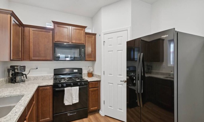 North Valley House | Charming home in North Valley!