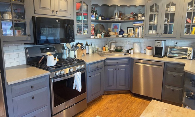 Schenectady House | Charming home in the heart of the Stockade