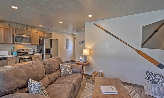 West Yellowstone House | Charming Home - 1 Mi to Yellowstone National Park!