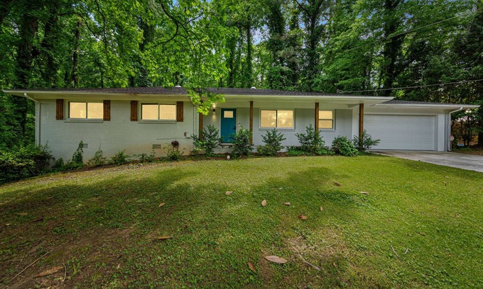 Church Street House | Charming home with game room, private washer/dryer, and WiFi
