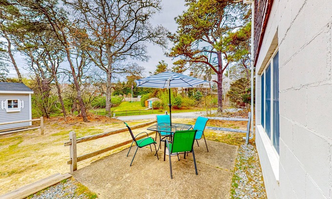 East Orleans House | Charming home within walking distance to Nauset Beach and National Seashore