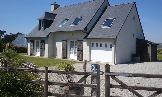 Plomodiern House | Charming house built in 2008 with lots of character and very comfortable.