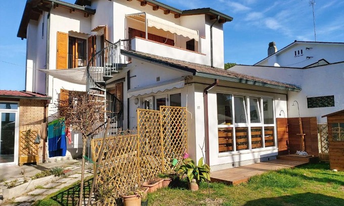 Marina di Ravenna House | Charming house in Marina di Ravenna with fenced garden