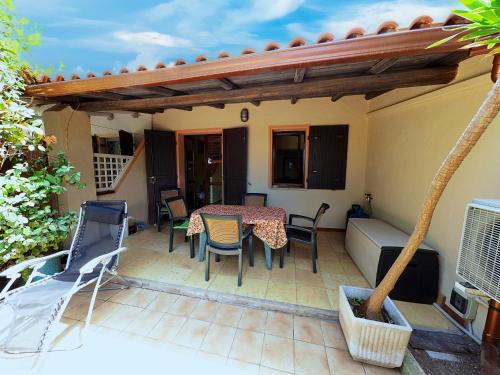 Castelsardo House | Charming House in Tergu with Sea View
