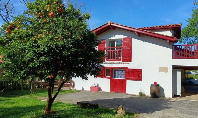 Ascain House | Charming house near Ascain village, 7 km from beaches and Jean de Luz