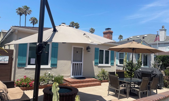 South Mission Beach House | Charming House on Quiet South Mission Court