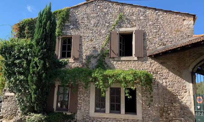 Dions Cottage | Charming house with priest's garden in a small village between Nîmes and Uzès