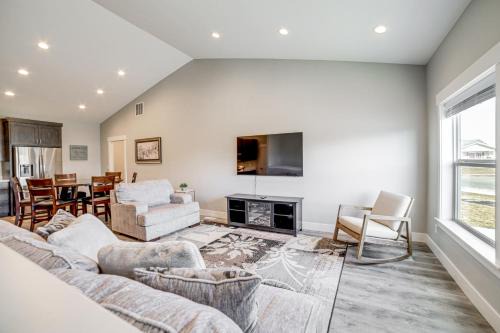 Idaho Falls House | Charming Idaho Falls Home - 5 Mi to Downtown!