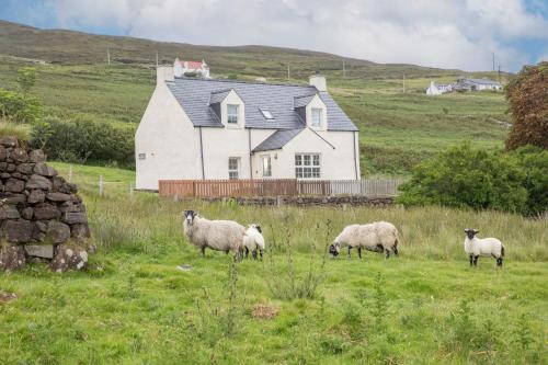 Glendale House | Charming Isle of Skye Holiday Cottage, Glendale