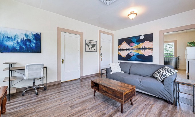 Altamont Apartment | Charming Klamath Falls Apt: Walk to Downtown!
