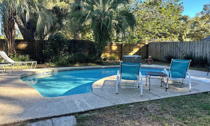 Fort King District House | Charming large 3-bedroom house in welcoming Ocala