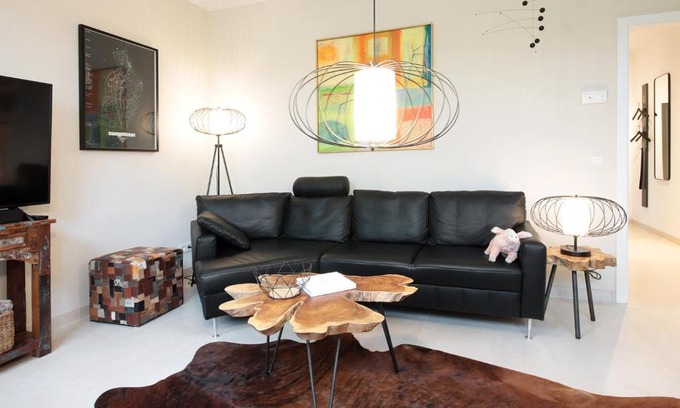 Rotenbuhl Apartment | Charming LOUISE
