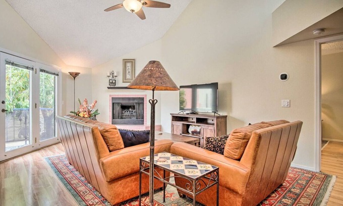 Tucson Condo | Charming Lower Foothills Condo + Pool/spa & Gym