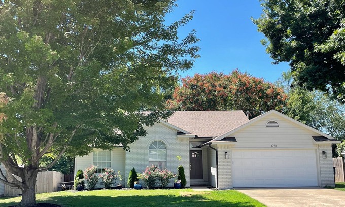 Fayetteville House | Charming luxury remodel in the heart of East Fayetteville!