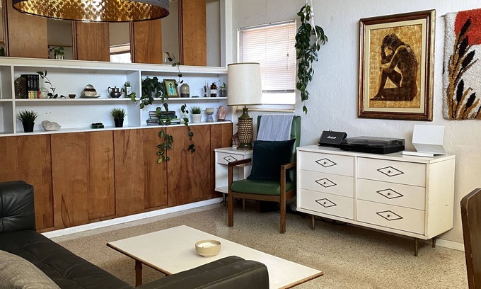 Meadowlawn House | Charming mid-century home close to downtown St Pete, beaches, and Tampa