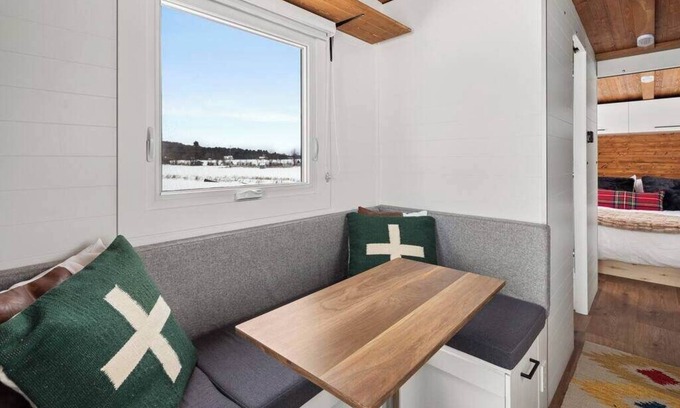 Morrisville House | Charming Modern Tiny Home, Minutes to Stowe