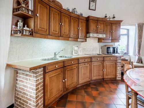 Oombergen House | Charming Nieuwpoort Mill Retreat, cleaning included