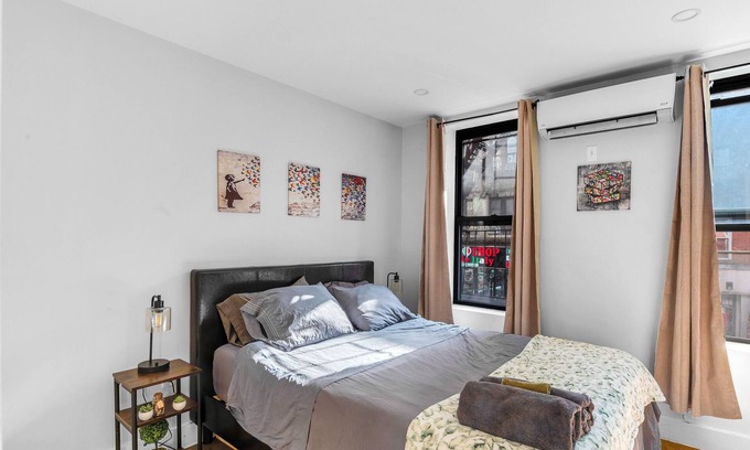 Chinatown Apartment | Charming Nolita/Lil Italy 2 Bedroom