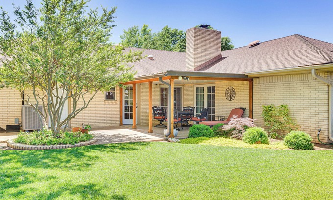 Central Oklahoma City House | Charming Oklahoma City Home ~ 11 Mi to Downtown!