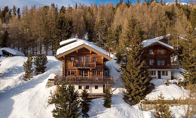 Chandolin Ski Chalet | Charming old wooden chalet with sauna and magnificent views, for 10-12 people in Chandolin.Exterior
