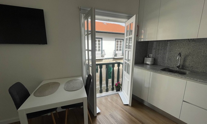 Guimaraes Apartment | Charming one-bedroom apartment in the heart of the city!