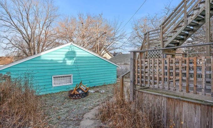 St. Paul House | Charming Parisian Retreat in St. Paul: 4BR/2 bath