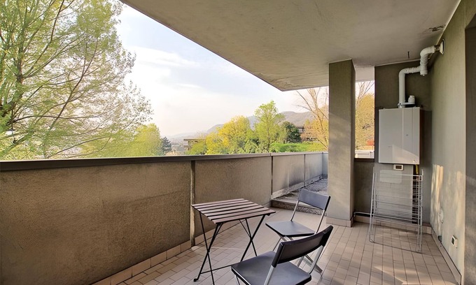 Como Apartment | Charming penthouse, with porch and large terrace