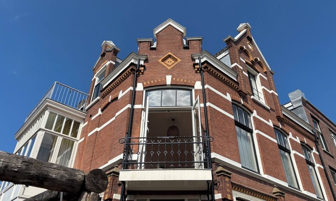 Leidschenveen-Ypenburg Apartment | Charming place in Voorburg, near The Hague
