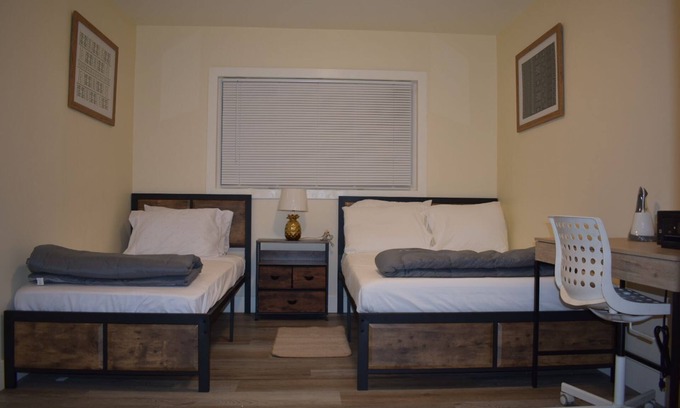 Westminster Apartment | Charming private guest Suite near Disney/Beach