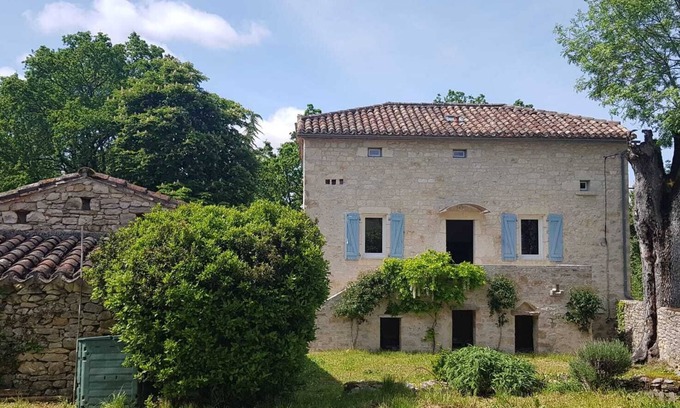 Cambayrac House | Charming Quercy house recently restored with great care.