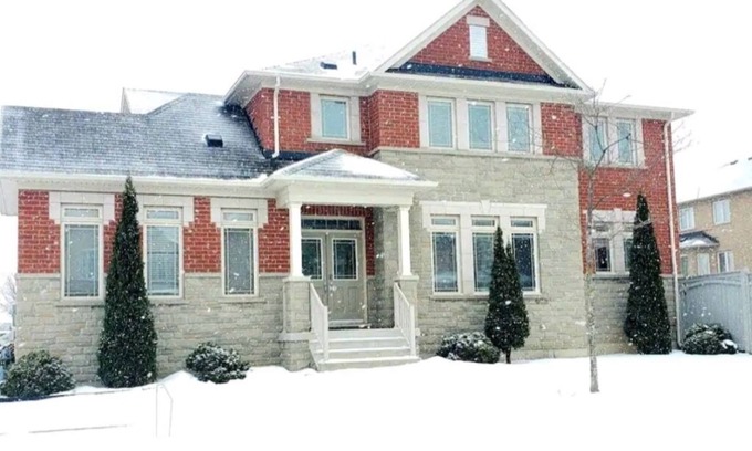 Richmond Hill House | Charming Richmond Hill Home - Your Home Away from Home in a quiet area